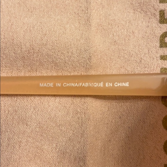 AE Outfitters Sunglasses - Picture 2 of 7